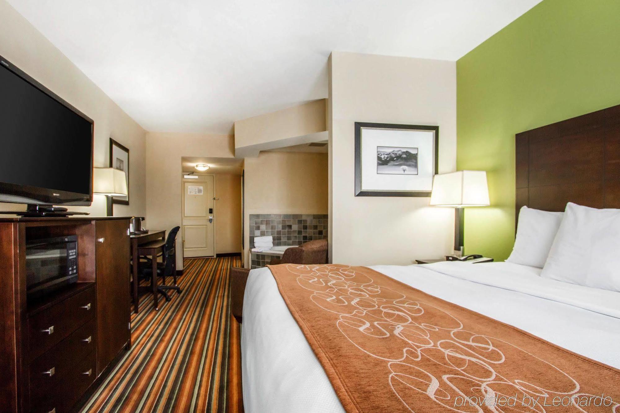 Comfort Suites Jackson I-40 Exterior foto